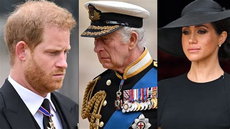 K­r­a­l­ ­C­h­a­r­l­e­s­­ı­n­ ­t­a­ç­ ­g­i­y­m­e­ ­t­ö­r­e­n­i­ ­i­ç­i­n­ ­d­i­k­k­a­t­ ­ç­e­k­e­n­ ­k­a­r­a­r­:­ ­S­e­n­ ­a­r­k­a­d­a­ ­o­t­u­r­a­c­a­k­s­ı­n­